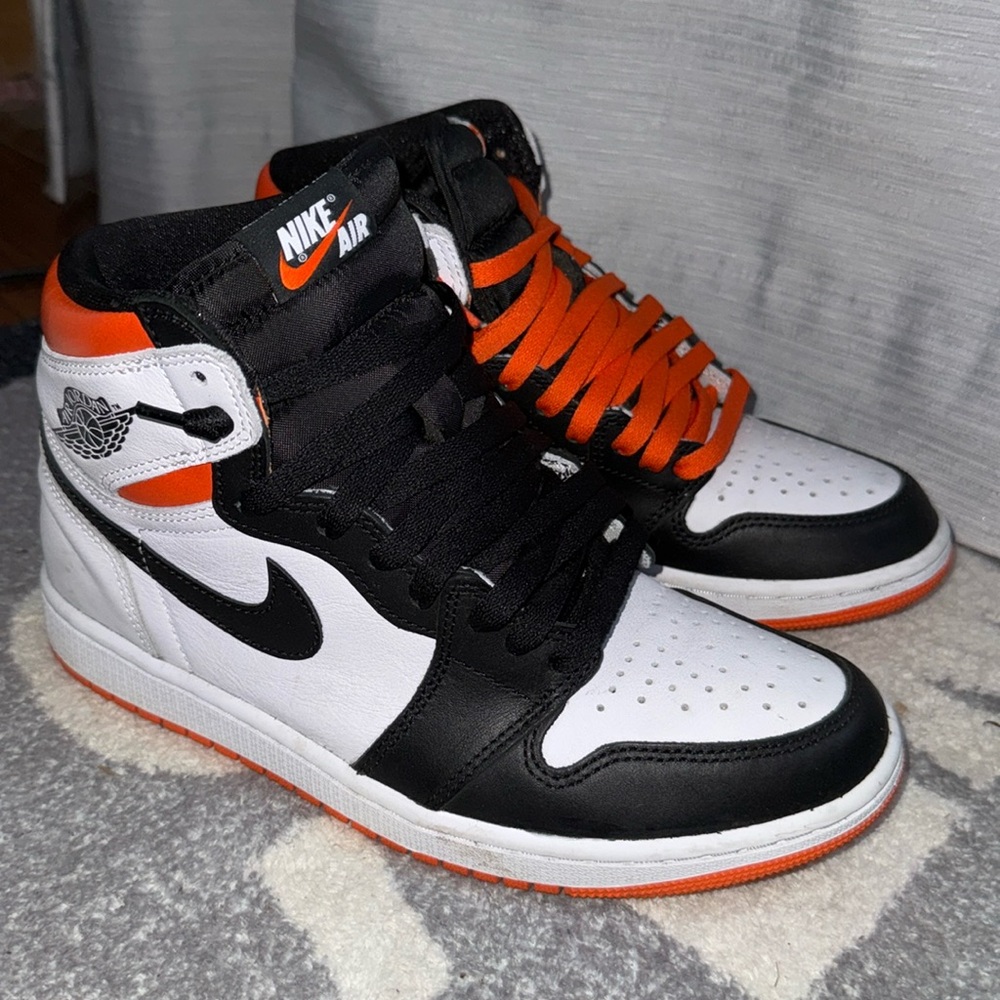 Air Jordan 1
